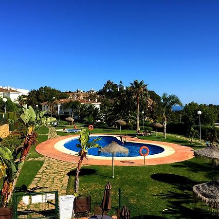 דירות אסטפונה Bahia De Casares חדר תמונה