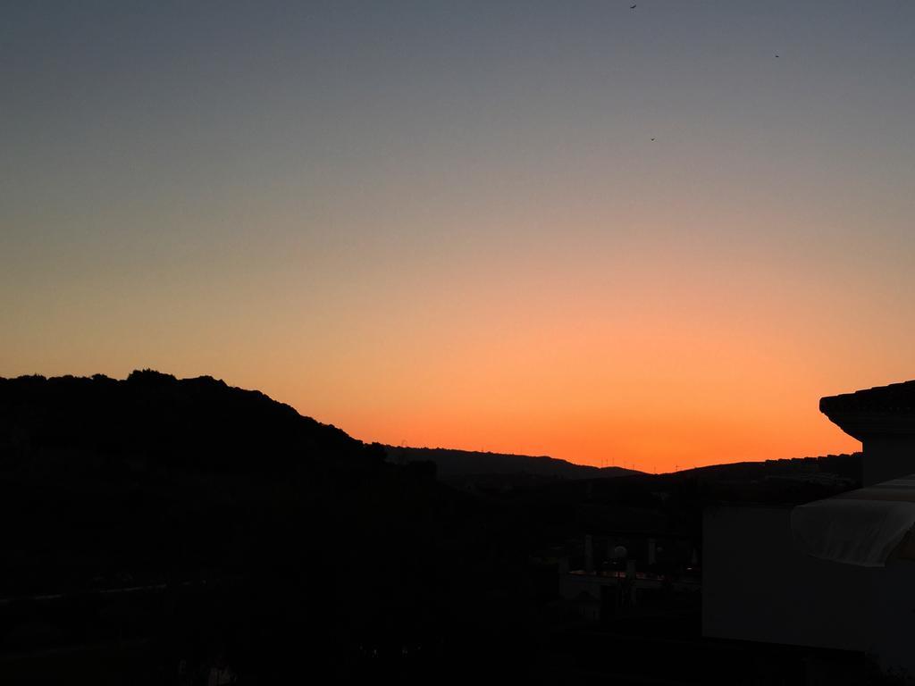 דירות אסטפונה Bahia De Casares חדר תמונה