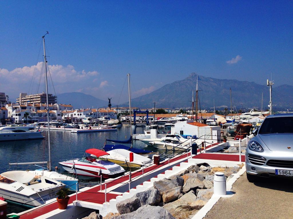 דירות אסטפונה Bahia De Casares חדר תמונה