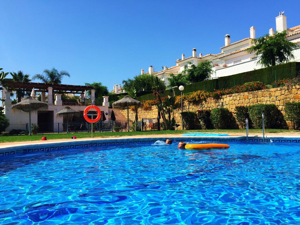 דירות אסטפונה Bahia De Casares מראה חיצוני תמונה