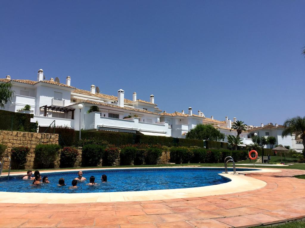 דירות אסטפונה Bahia De Casares מראה חיצוני תמונה